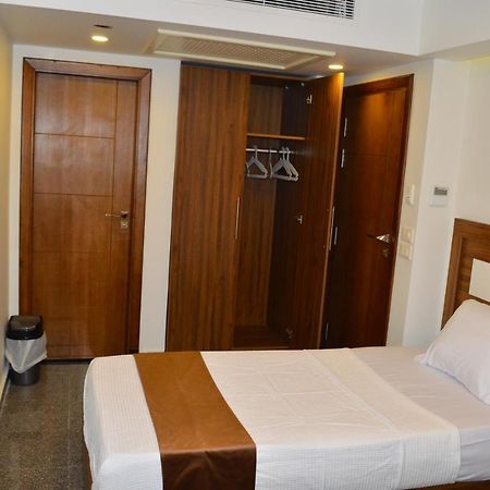 Royal Inn Residence Il Il Cairo Esterno foto