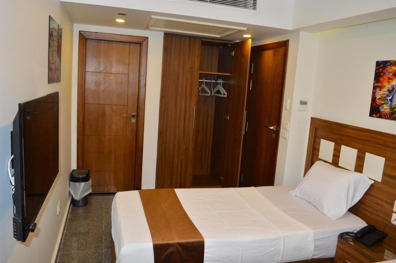 Royal Inn Residence Il Il Cairo Esterno foto