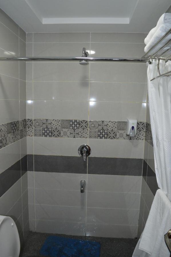 Royal Inn Residence Il Il Cairo Esterno foto