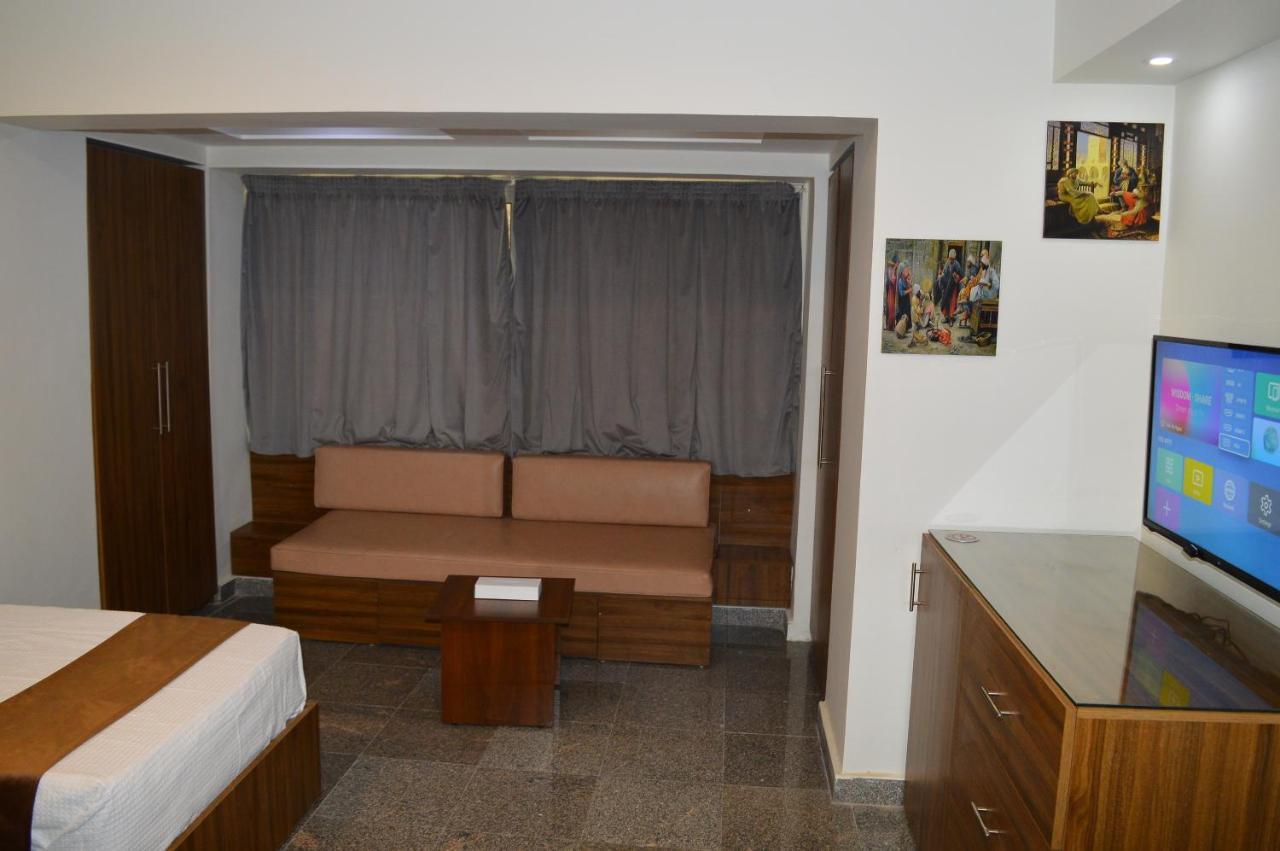 Royal Inn Residence Il Il Cairo Esterno foto